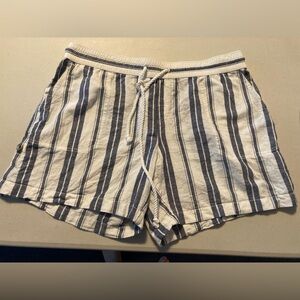 Nautica Striped Linen Blend Shorts. Size L
